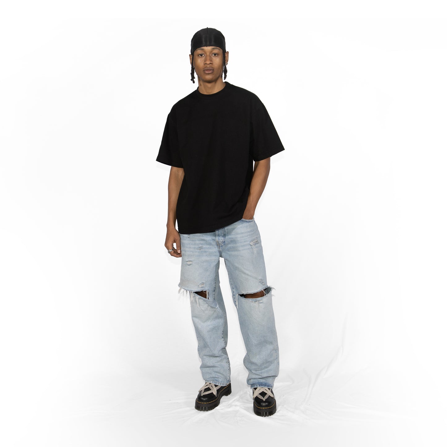 CM1025 BLACK T-SHIRT
